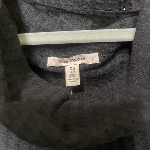 Free People top - Picture 2 of 5